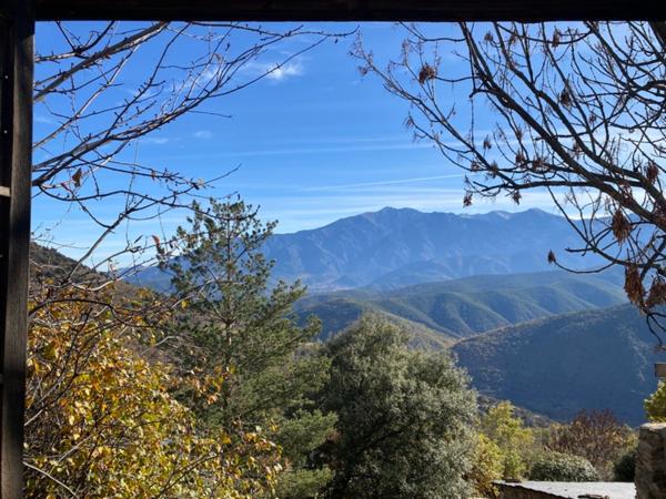 Dpt Pyrénées Orientales (66), à vendre JUJOLS Maison en pierres P4 de 63 m² sur terrain 445 m²