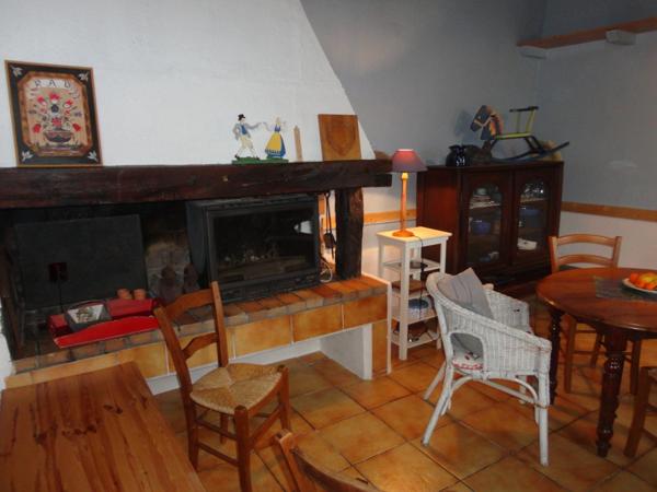 Dpt Pyrénées Orientales (66), à vendre JUJOLS Maison en pierres P4 de 63 m² sur terrain 445 m²