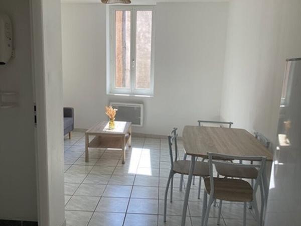 PAMIERS - À louer - T3 duplex meublé à Pamiers