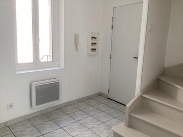 PAMIERS - À louer - T3 duplex meublé à Pamiers