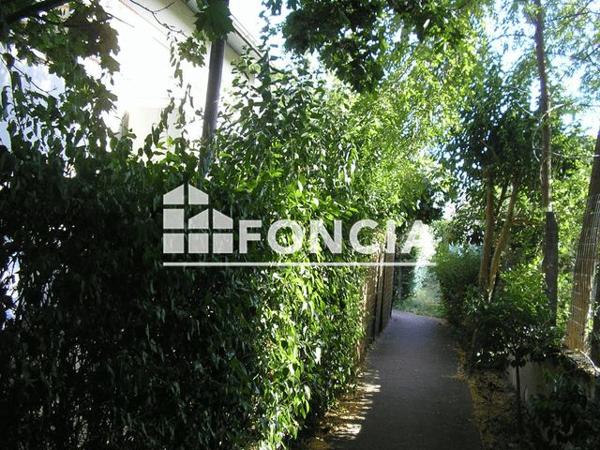 Location Appartement 2 pièces 29.98 m² - 155 CHEMIN LANUSSE Toulouse 31200