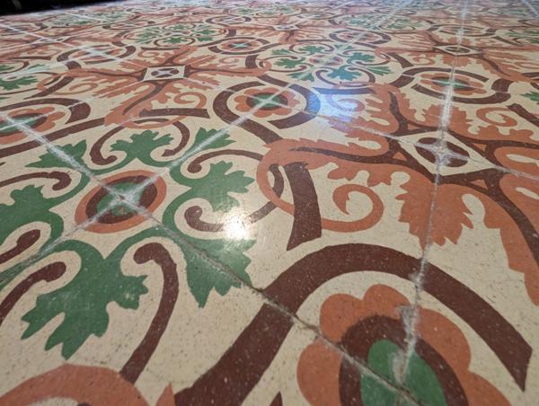 Maison des années 30 LE RELECQ KERHUON (29)