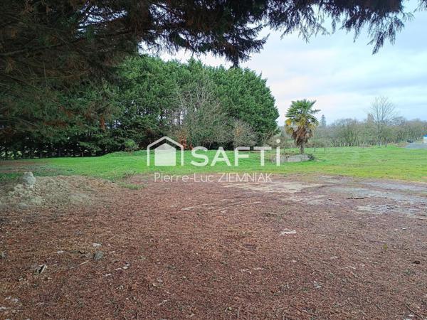 Terrain viabilisé de 4 071 m² + maison à réhabiliter