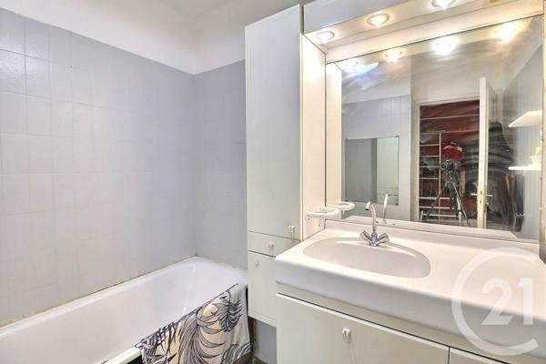 Appartement F3 à vendre  3 pièces - 70,52 m2 TREMBLAY EN FRANCE - 93