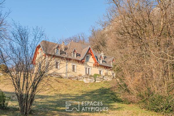 Propriété d’exception adossée à la Chartreuse et sa vue imprenable
