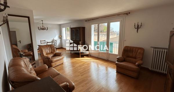 À vendre Appartement 5 pièces 88.95 m² - Poitiers 86000
