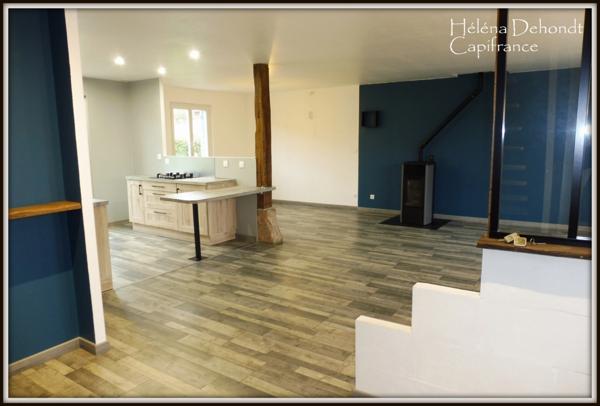 En vente cette maison lumineuse et fonctionnelle.