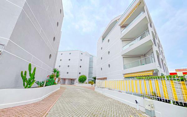 Appartement à vendre    2 pièces • 44,53 m2 Cagnes-sur-Mer