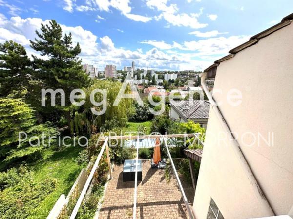 Maison à FONTENAY-SOUS-BOIS, 94120 - 5 pièces 142m²