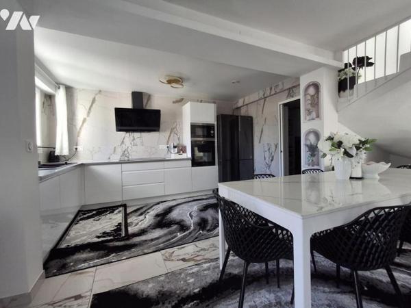 Couëron Chabossière maison 5 chambres rénovée et agrandiie