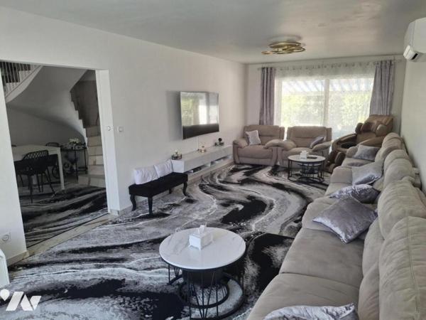 Couëron Chabossière maison 5 chambres rénovée et agrandiie