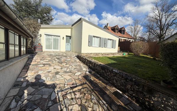 Maison à vendre    3 pièces •  Magny-les-Hameaux