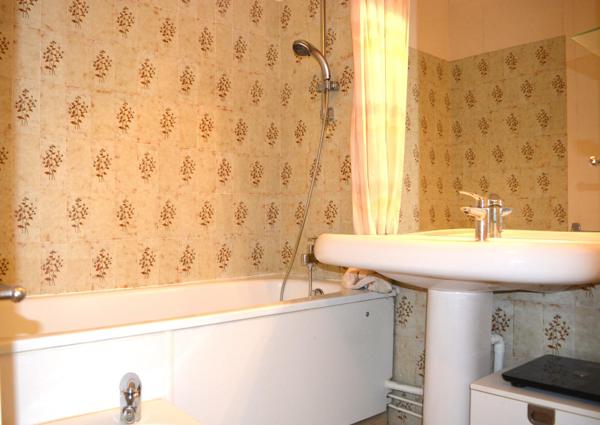 Maison familiale  4 chambres avec double jardin privatif dans un cadre privilégié