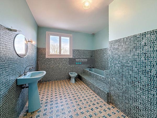 Maison à fort potentiel - 9 000 m² de terrain avec vue dégagée sur la campagne