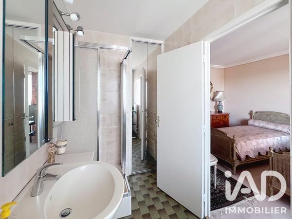 Appartement à vendre 5 pièces 110,7 m² Le Bourget