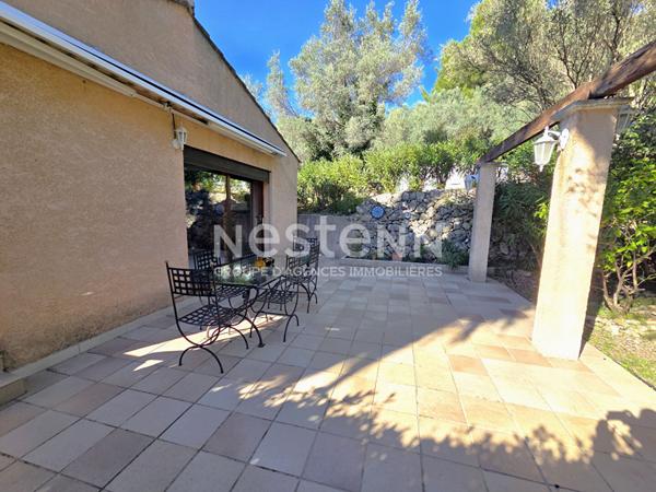 Achat/vente à vendre Maison Villa Solliès-Pont proche Toulon 7 pièce(s) 5 chambres 219 m²