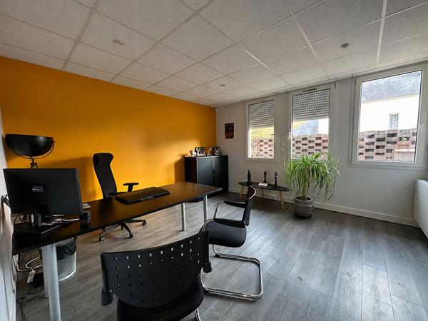 Local d'activité 6 pièces 120 m2