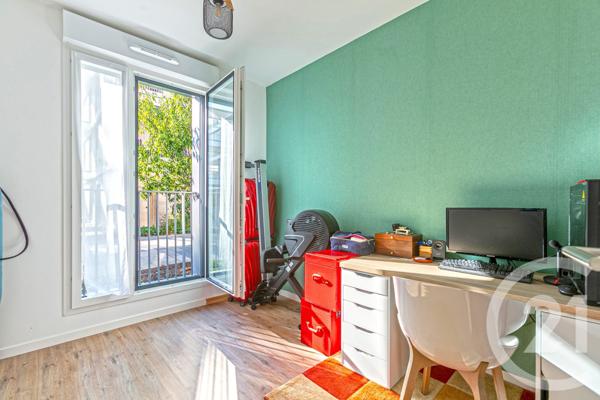 Appartement F4 à vendre  4 pièces - 85,13 m2 ASNIERES SUR SEINE - 92