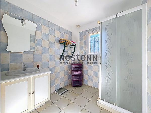 Maison Camaret-sur-aigues 6 pièce(s) 140 m2