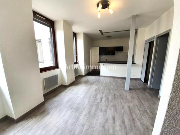 Location Appartement 4 pièces 71 m2 à Lons-le-Saunier
