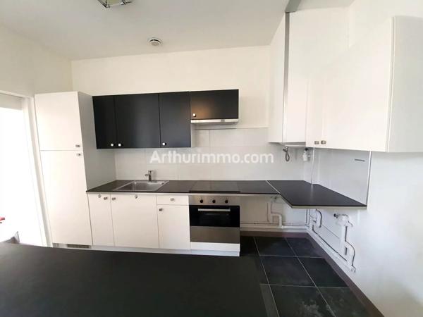 Location Appartement 4 pièces 71 m2 à Lons-le-Saunier