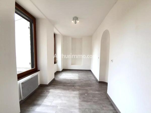 Location Appartement 4 pièces 71 m2 à Lons-le-Saunier
