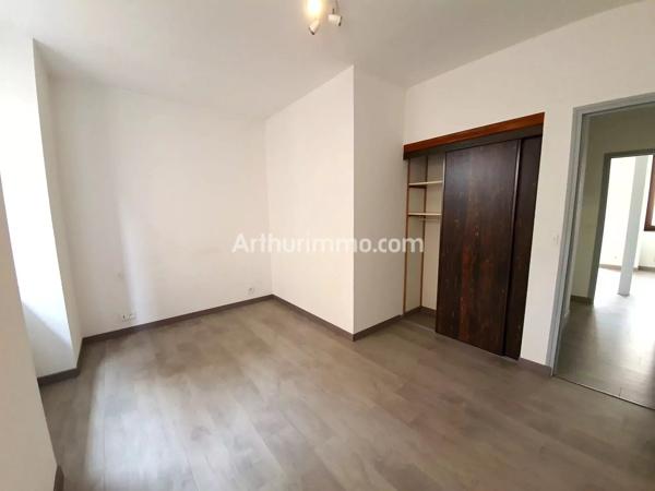 Location Appartement 4 pièces 71 m2 à Lons-le-Saunier