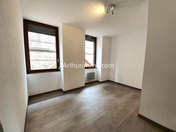 Location Appartement 4 pièces 71 m2 à Lons-le-Saunier