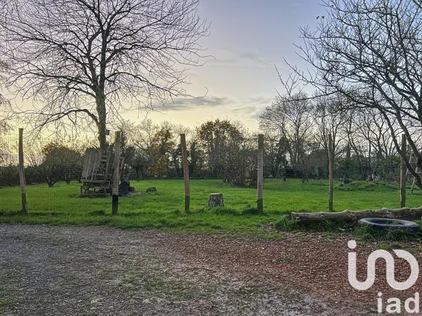 Maison traditionnelle 5 pièces de 195 m² à Saint-Jean-de-Liversay (17170)