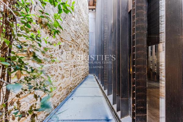 BORDEAUX SAINT-MICHEL – ANCIEN HANGAR RÉNOVÉ PAR ARCHITECTE