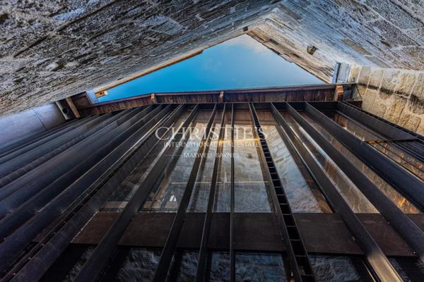 BORDEAUX SAINT-MICHEL – ANCIEN HANGAR RÉNOVÉ PAR ARCHITECTE