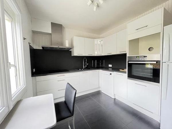 Vente / Maison T4