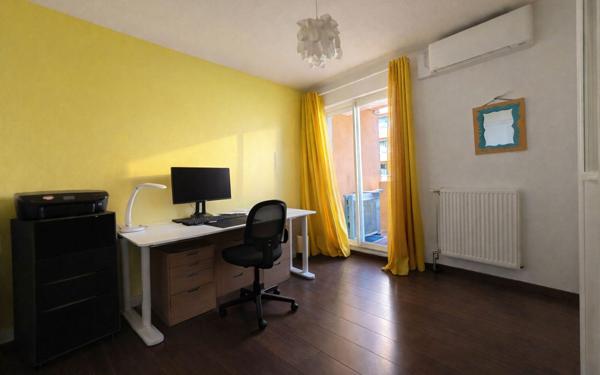 Appartement à vendre    3 pièces •  Toulouse