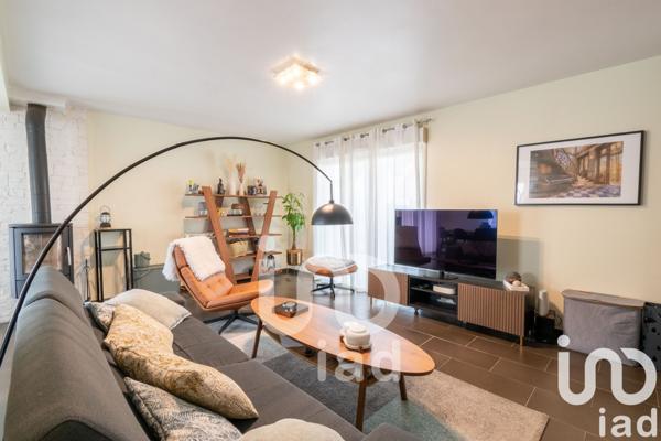 Maison 6 pièces de 110 m² à Chanteloup-les-Vignes (78570)