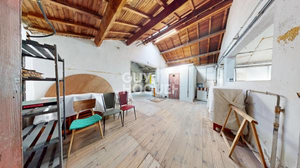 Entrepôt à fort potentiel 237 m² à SAMADET