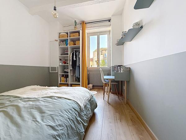 Magnifique appartement 220 m² atypique 5 chambres terrasse 23 m²