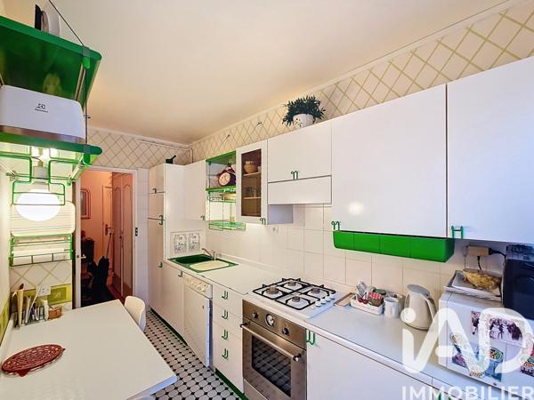 Appartement à vendre 3 pièces 57 m² Meudon-la-Forêt