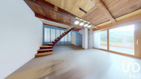 Maison à vendre 5 pièces 124 m² Ally