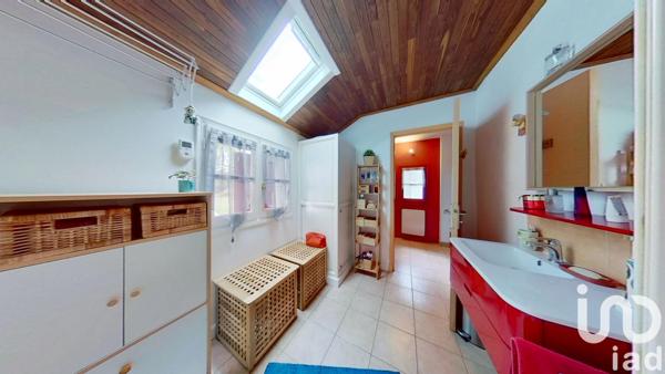 Maison à vendre 5 pièces 124 m² Ally