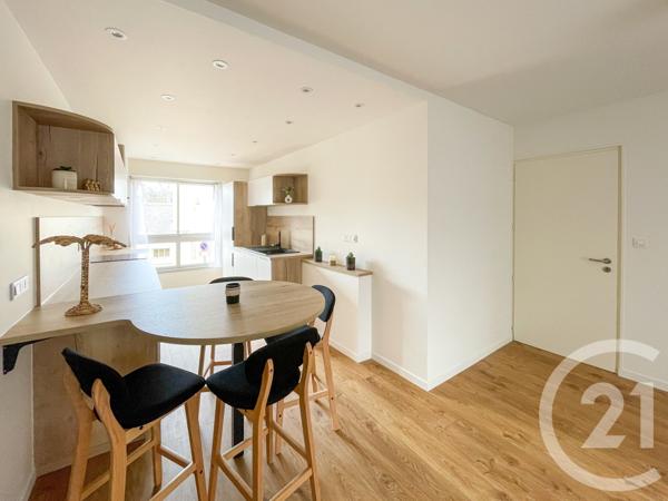 Appartement F5 à vendre  4 pièces - 86,80 m2 LES SABLES D OLONNE - 85