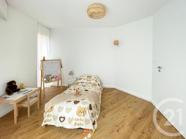 Appartement F5 à vendre  4 pièces - 86,80 m2 LES SABLES D OLONNE - 85