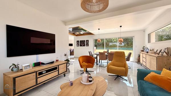 Maison contemporaine - 146,05 m2 - terrain 661 m2 - SAINT-RENAN