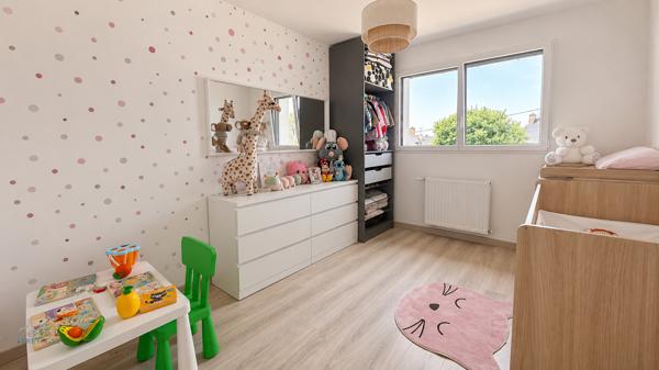 Maison contemporaine - 146,05 m2 - terrain 661 m2 - SAINT-RENAN