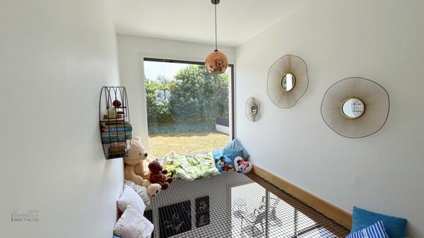 Maison contemporaine - 146,05 m2 - terrain 661 m2 - SAINT-RENAN