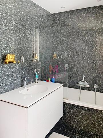 Maison à VILLEFRANCHE SUR MER (06230)