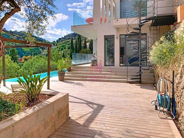 Maison à VILLEFRANCHE SUR MER (06230)