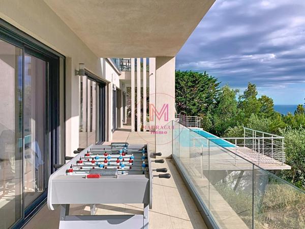 Maison à VILLEFRANCHE SUR MER (06230)