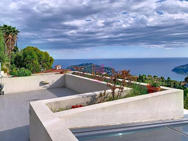Maison à VILLEFRANCHE SUR MER (06230)