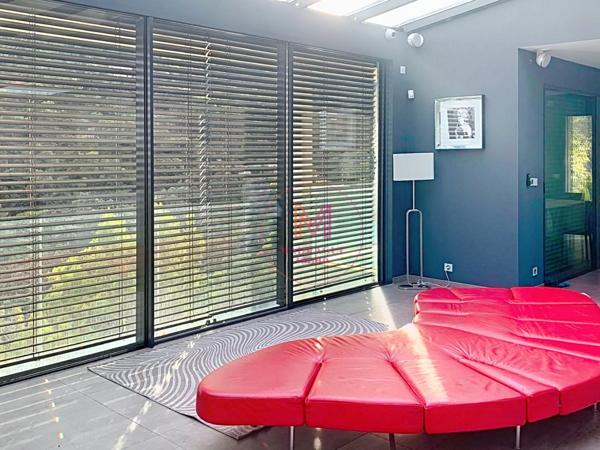 Maison à VILLEFRANCHE SUR MER (06230)