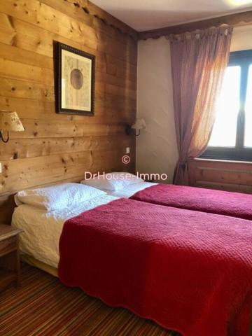 Immeuble à vendre 20 pièces de 500 m²